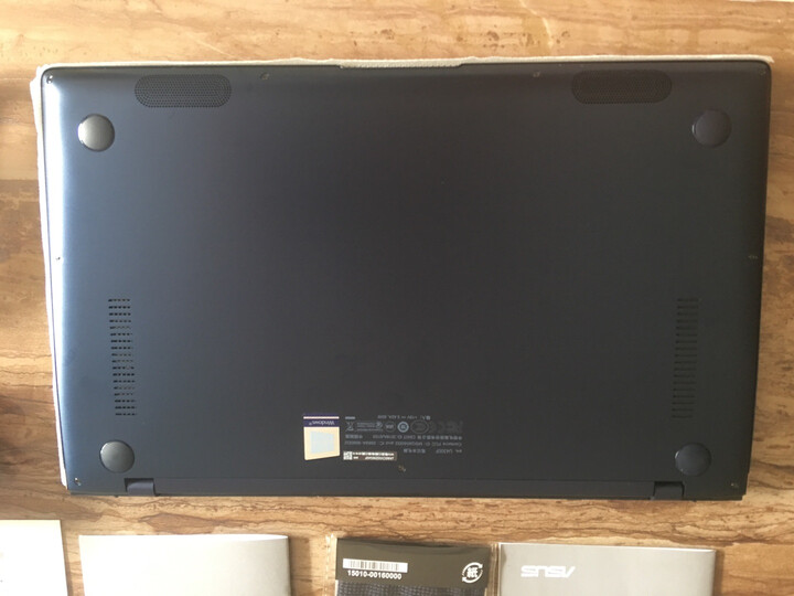 华硕(ASUS) 灵耀U 13.3英寸超窄边框超轻薄笔记本电脑(i7-8550U 8G 512GSSD MX150 2G IPS)尊爵蓝(U3100) 晒单图