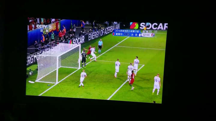 米牌子,她没让我失望,看游戏直播,看足球比赛都