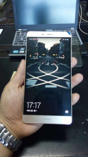 华为荣耀NOTE8:大黑边确实没有什么影响,2K