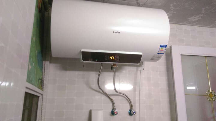 海尔EC6001-GC:热水器很棒,加热快,省电,外观