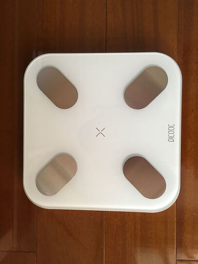 PICOOCS3:同事推荐下买的体脂秤,很有意思的