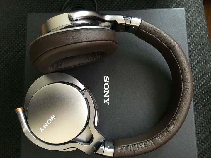 新买的索尼1a耳机怎么煲机,不要复制的,菜鸟,请