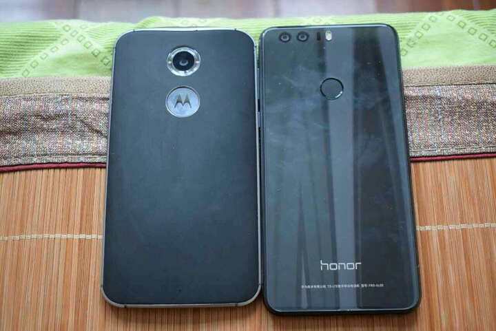 华为荣耀8:脸胜利了,吹牛逼胜利了,文化却输了