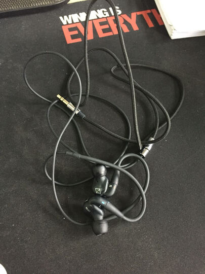 爱科技N40:听了一个多星期,感觉还不错,和森海