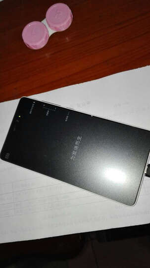 小米(MI):第一次在京东上买手机,很快到货,充满