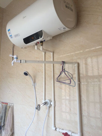 美的F50-15WB5(Y):京东服务态度很好,打安装