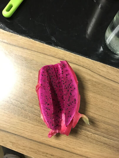 红心火龙果熟过头了可以吃吗-火龙果熟能吃的