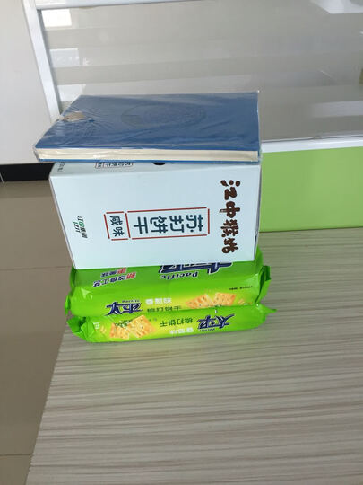 太平梳打:快递小哥很热心服务,服务相当周到,