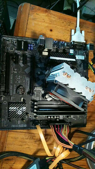 映泰(BIOSTAR)B150ET3 主板(Intel B150/ LGA 1151) 晒单图