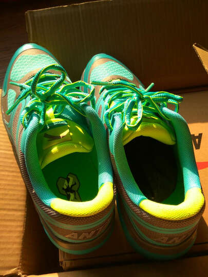 安踏(ANTA):东西都不错,但是温州京东配送真