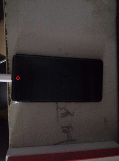 努比亚小牛5 Z11mini:一直是在用小米,前面买