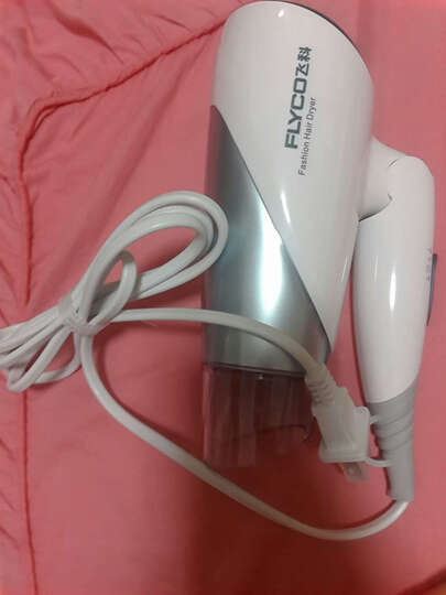 魅族pro5买了不到一年现在充不进电,关机充电