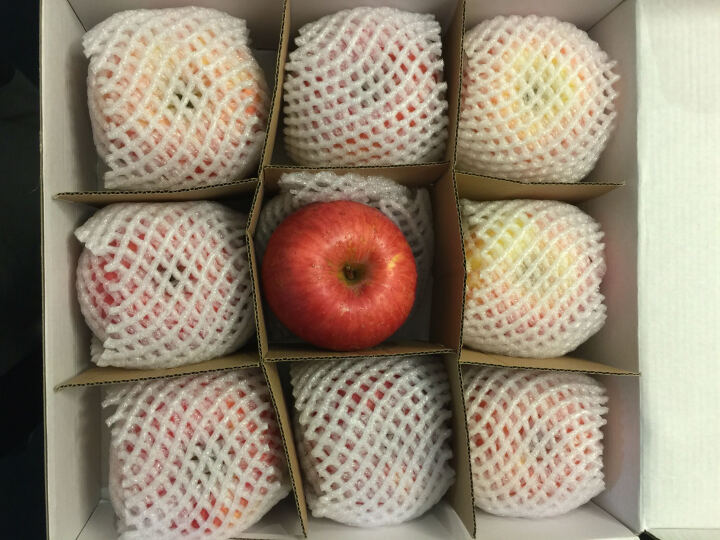 山东维纳斯黄金苹果 净重4kg 礼盒 12-16粒  新鲜水果 晒单图