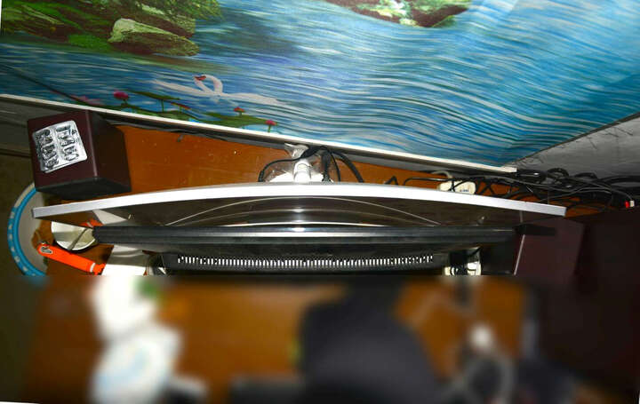 1FD 27英寸 MVA面板 HDMI接口 LED曲面屏液