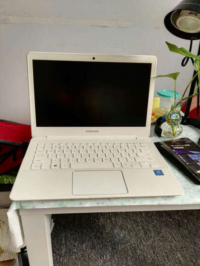 三星(SAMSUNG):在实体店看了很多家 这款电