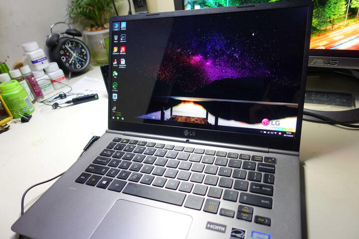 LG Gram(15Z970-G.AA53C)15.6英寸超轻薄笔记本电脑(i5-7200U 8G 256GB SSD FHD IPS Win10)白色 晒单图