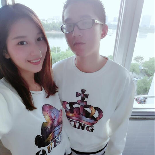 低调的依恋:衣服收到了,不会起球的那种,也没