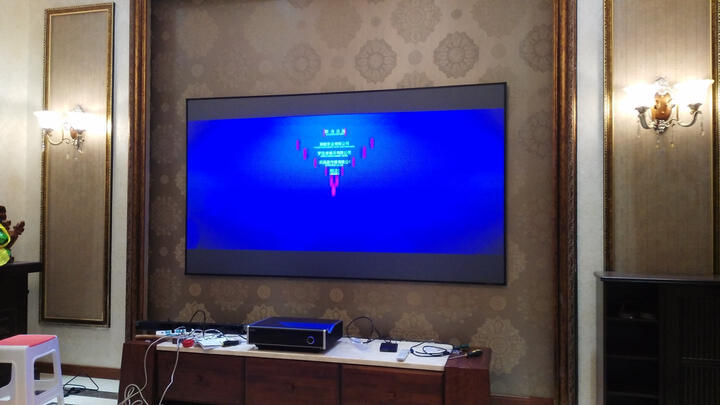 激光电视怎么样_激光电视多少钱_激光电视价
