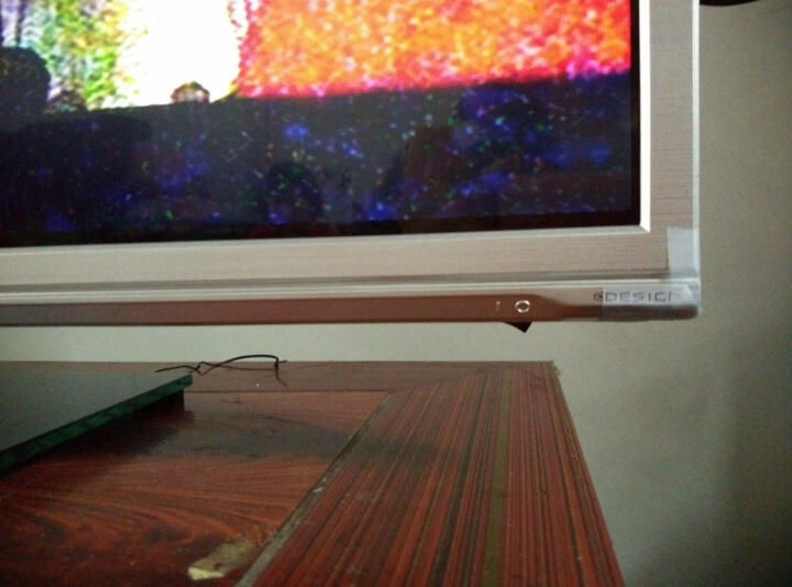 康佳LED32E330C:电视很不错,康佳老牌子用