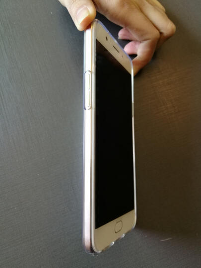 OPPOA59:这款机大小合适,速度快,拍照效果好