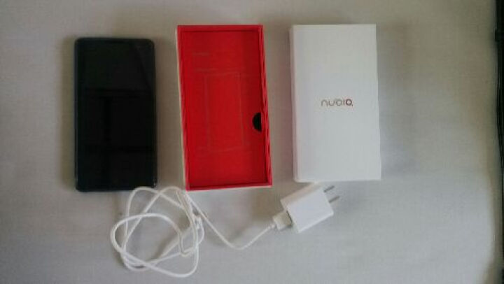 努比亚(nubia)大牛3 Z7 Max 4G手机(全黑)LTE\/