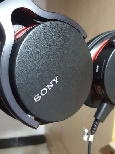 索尼MDR-1ADAC\/SMCN:初听的时候感觉声音