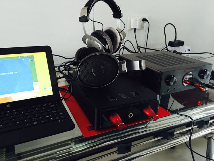 漫步者W830BT:家中有很多款耳机了,但蓝牙大