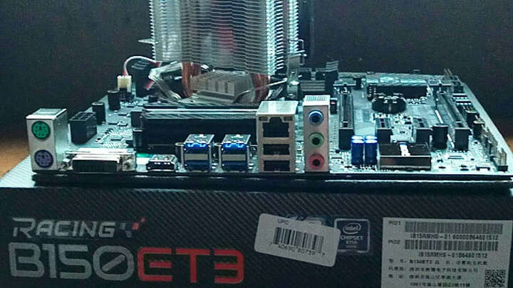 映泰(BIOSTAR)B150ET3 主板(Intel B150/ LGA 1151) 晒单图