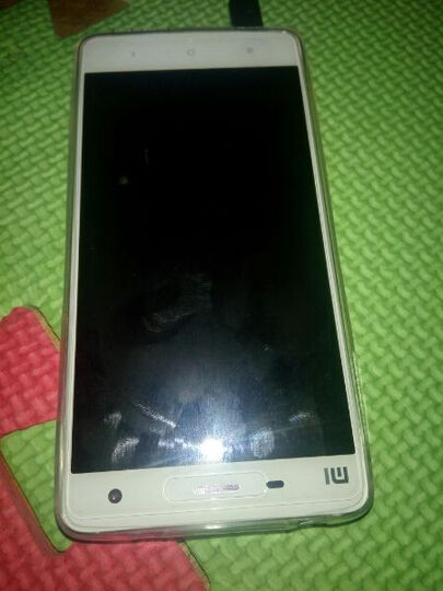 小米(MI)小米4:手机外形尺寸都不错,就是运行