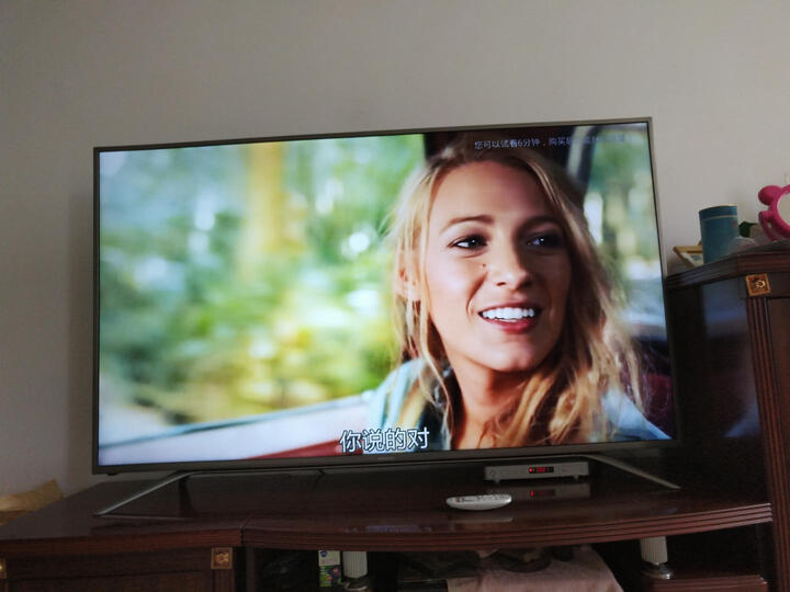 海信LED55EC660US:感谢京东。电视外观超