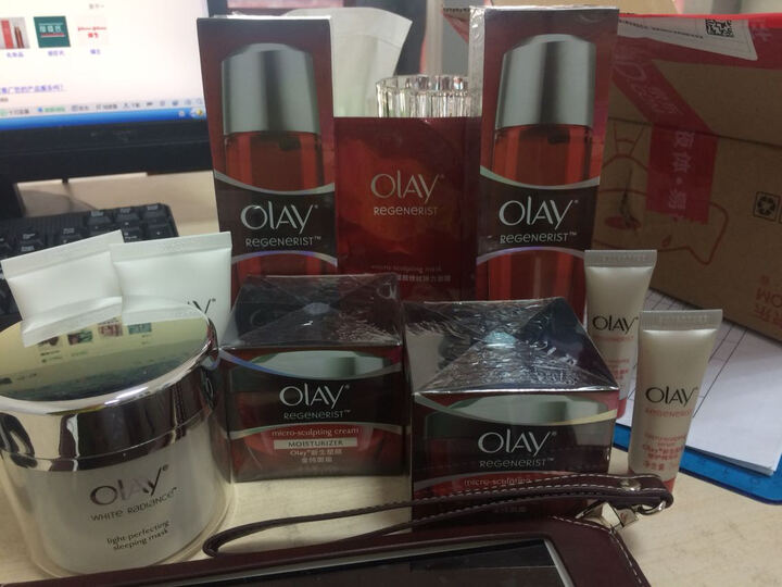 玉兰油护肤套装 :双十一买的,京东一直在直营