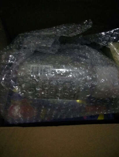 贝德玛卸妆水:刚刚收到货的时候包裹上很贴心