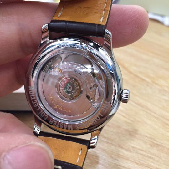 浪琴机械男士手表:第一次在京东买手表,心里很