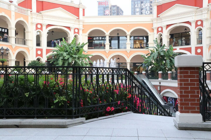 佳能EOS 80D:相机包装完好 封条没动过,没去