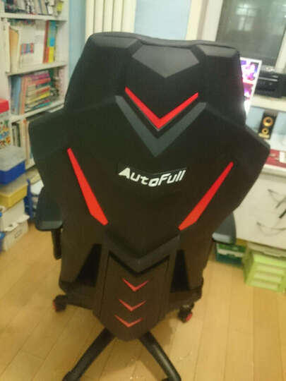 傲风电竞椅:组装的过程有点困难,还真是个力气