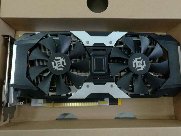 索泰Geforce GTX1060-6GD5 X-GAMING OC: