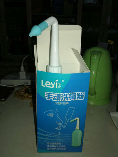 乐仪洗鼻器:这个洗鼻器的效果很好 洗起来也很
