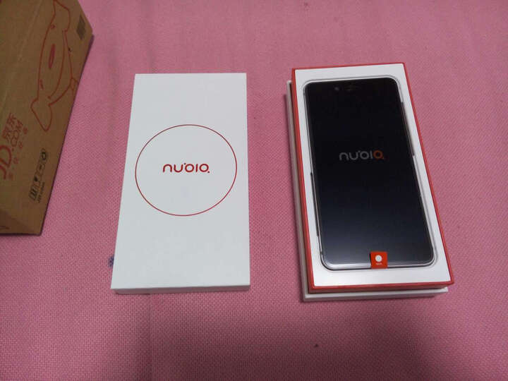 努比亚小牛6 Z11miniS:颜值高,拍照牛,大内存