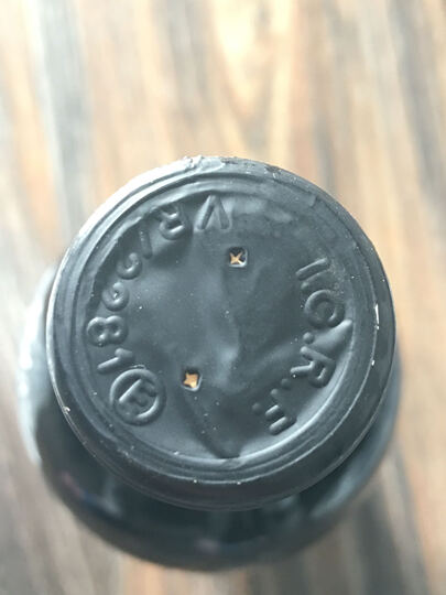 里希特葡萄酒:生产日期是2016年07月14日。