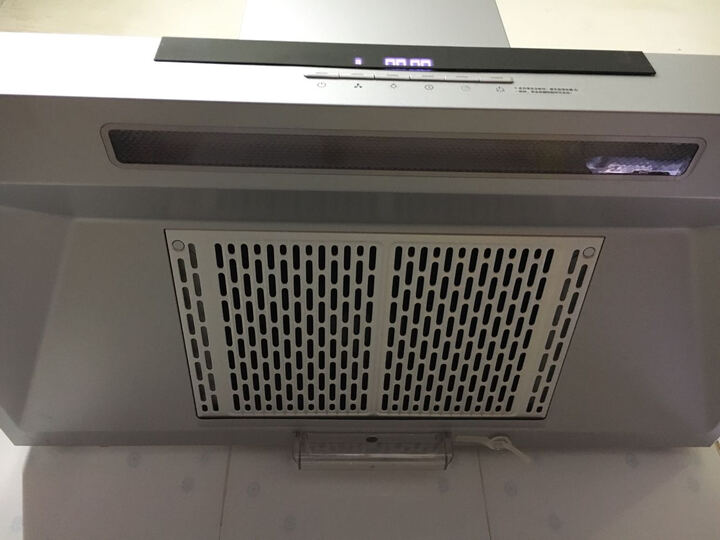 华帝i11030:京东的送货很快,安装打孔花了10