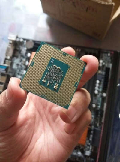 英特尔Pentium G4500:为了530这个核显,加钱