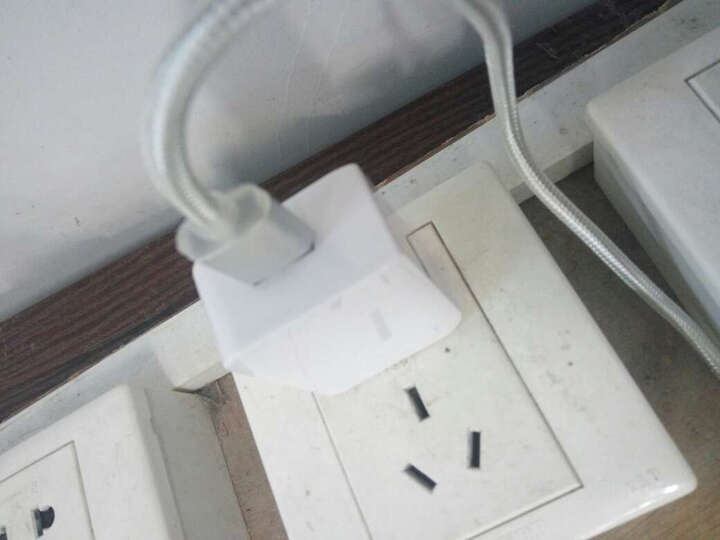 BIAZE5V\/2A充电器+三合一手机数据线 1.2米 金