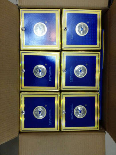 鲜品屋天天坚果:小包装吃着方便,以经第二次买