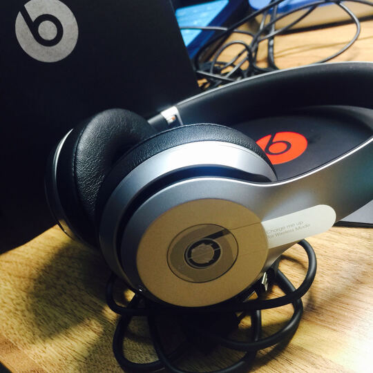 BeatsSolo2 Wireless:没有防伪担心是假货但官