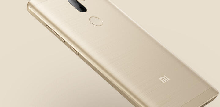 小米小米5S Plus:电池耐用,信号很稳定,没有发