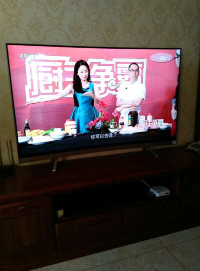 海信LED55V1UC:看了几天才来评价,拍下后第