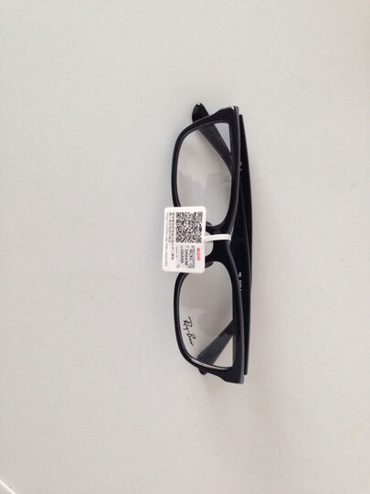 雷朋光学镜架:物流很快。快递师傅人很好,态度