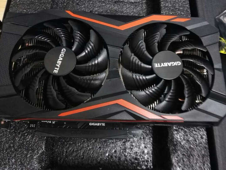 技嘉GTX1050Ti:买了2k显示器,530小牛拉大车