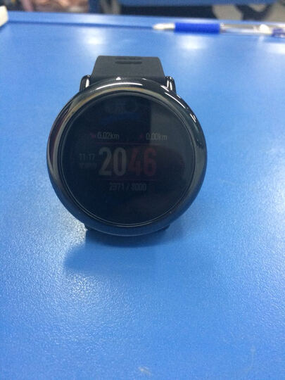 你的菜小米手环2:功能不错,阳光下屏幕很清晰