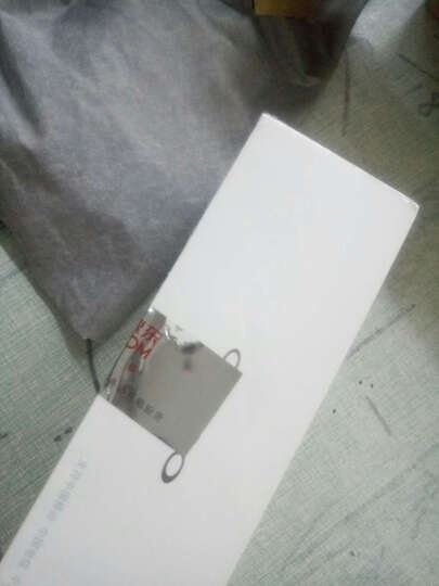 OPPOR9s:感觉还行,黑色挺漂亮的,可就是封条